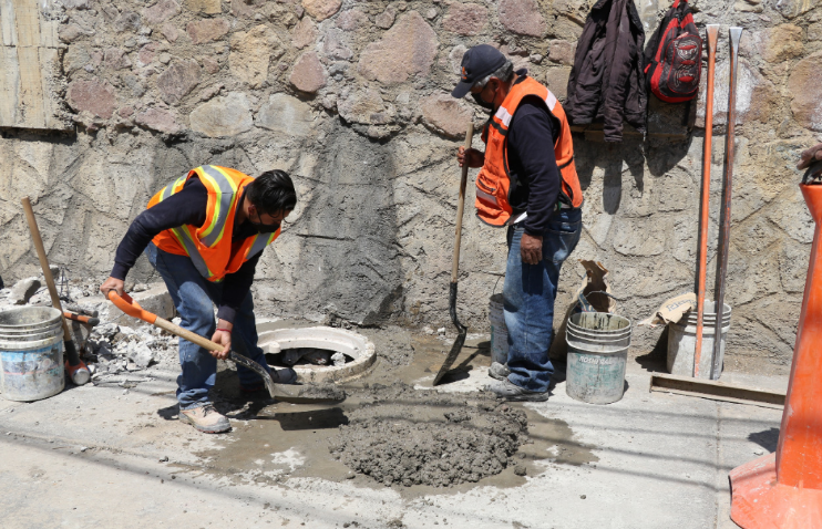 HUIXQUILUCAN REALIZA LIMPIEZA DE DRENAJE Y ALCANTARILLADO PARA CUIDAR LA SALUD DE LA POBLACIÓN