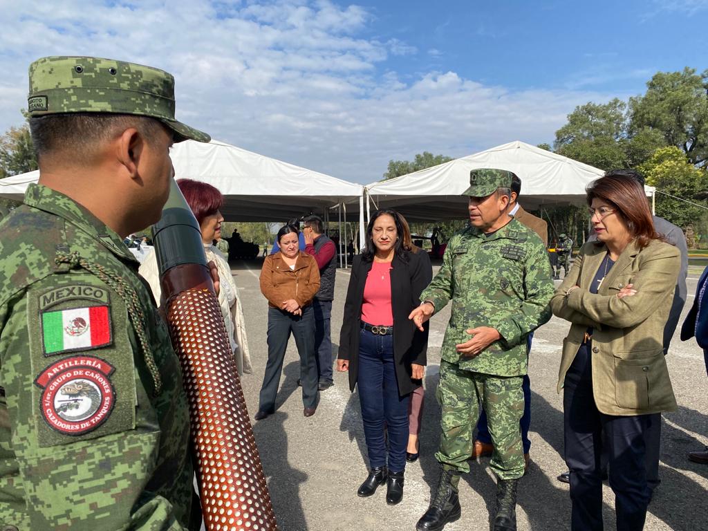 TECÁMAC RECONOCE LA LABOR DEL EJÉRCITO MEXICANO EN BENEFICIO DE LA POBLACIÓN; INAUGURAN EXPOSICIÓN “SIEMPRE POR TI, SIEMPRE POR MÉXICO”