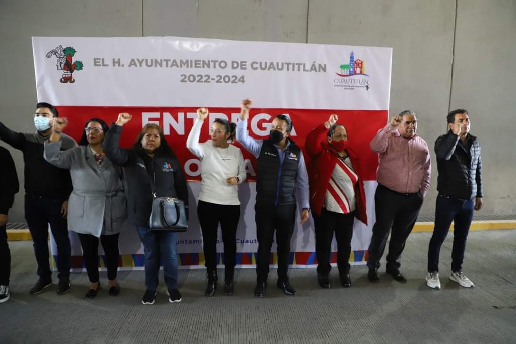 Entrega de obra del bajo puente de calzada de Guadalupe
