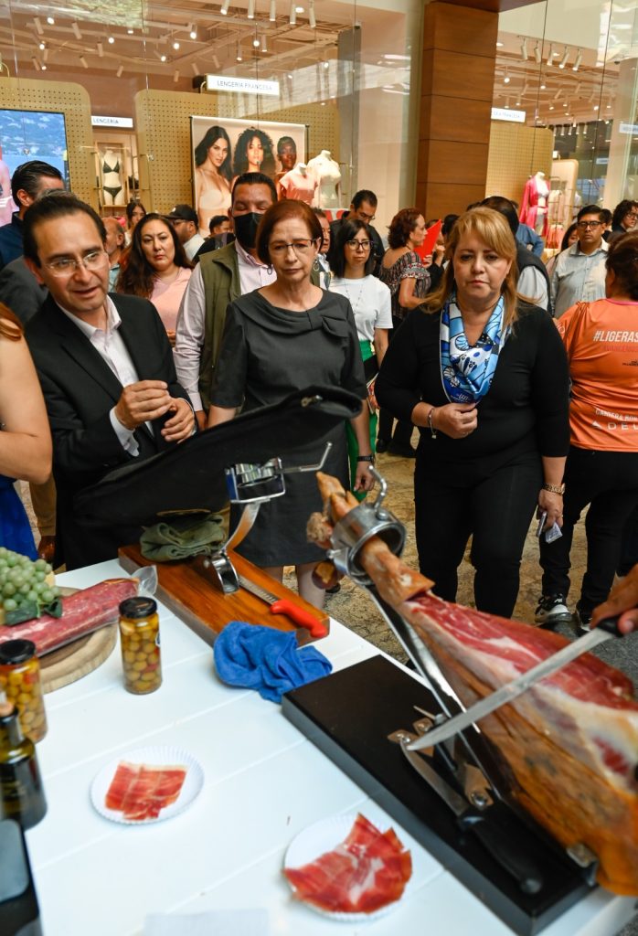 EL NAUCALLI, SEDE DEL ‘PRIMER FESTIVAL DEL VINO Y EL QUESO’
