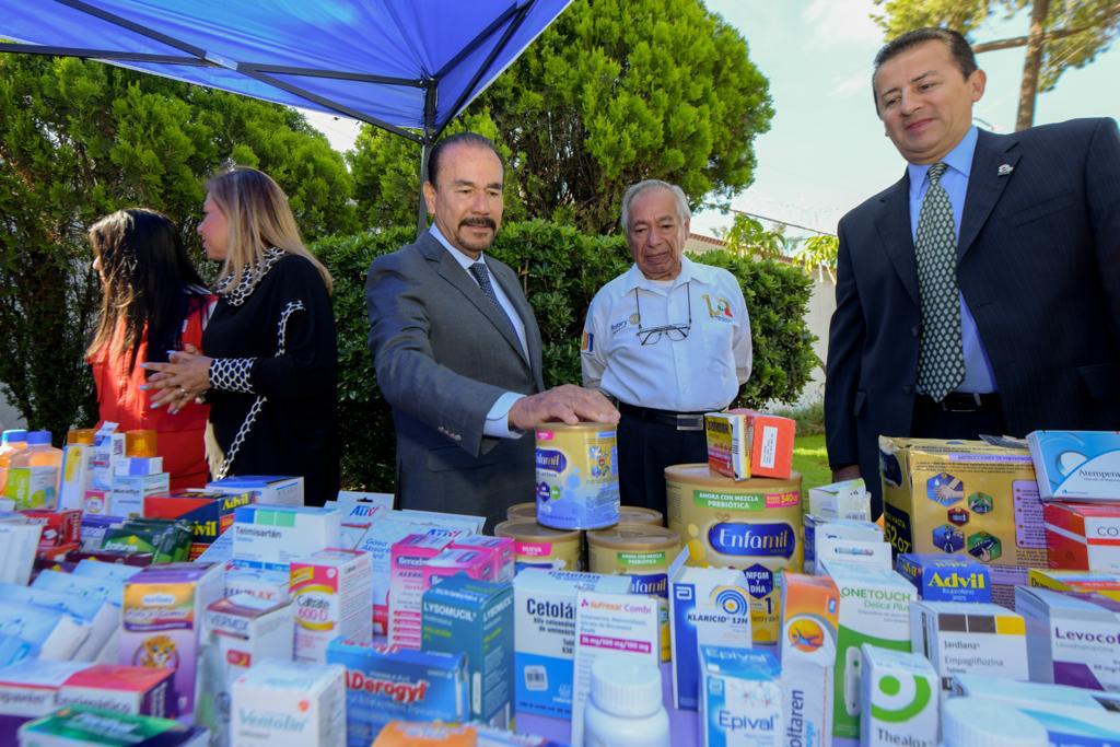 DONA CLUB ROTARIO RENACIMIENTO MEDICAMENTOS AL DIF DE ATIZAPÁN DE ZARAGOZA Y A LA CRUZ ROJA