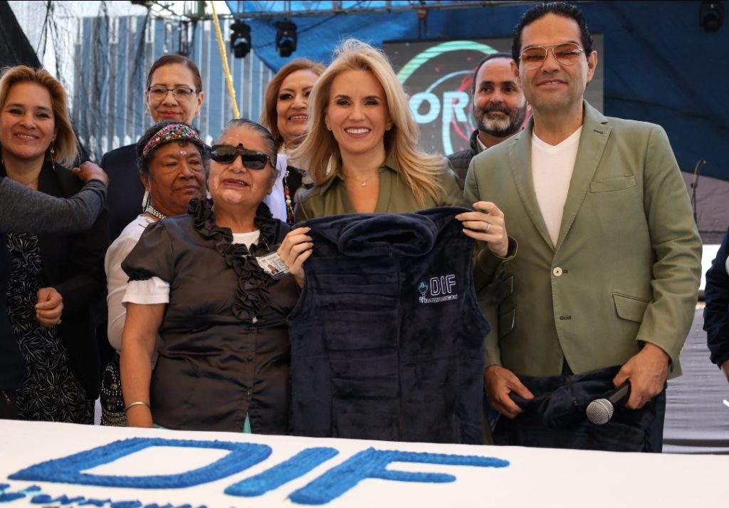 FESTEJA HUIXQUILUCAN EL DÍA DEL ABUELO CON MÁS DE 2 MIL 500 ADULTOS MAYORES