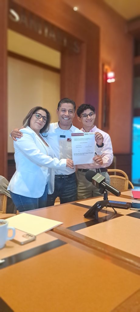 RAFAEL LÓPEZ MENDOZA HACE PUBLICA SU REGISTRO Y ASPIRACIKN A PRESIDENTE MUNICIPAL DE TULTITLÁN