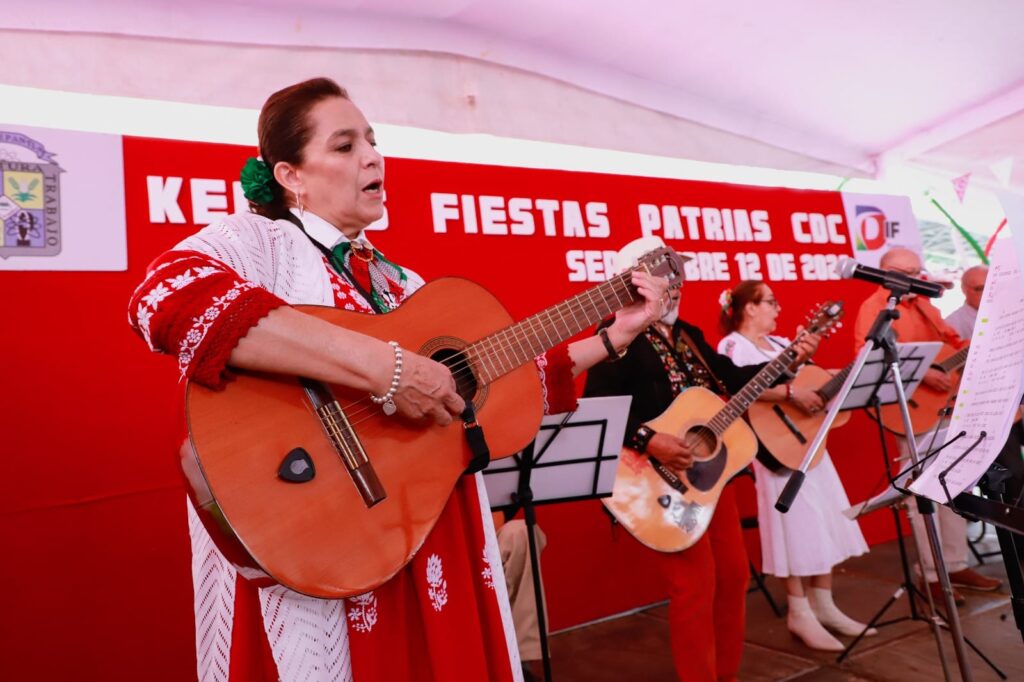 CON KERMÉS MEXICANA EL DIF TLALNEPANTLA CONTINÚA VIVIENDO LAS FIESTAS PATRIAS
